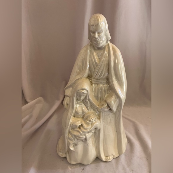 Serene Cream Porcelain Nativity Figurine - Picture 1 of 7